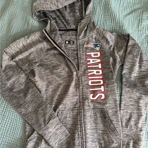 NFL Patriots Women’s Gray Zip-Up Hoodie